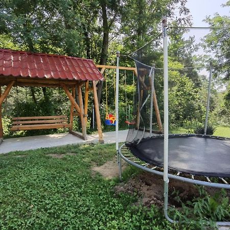 Casa Dobrin Hotell Arefu Eksteriør bilde