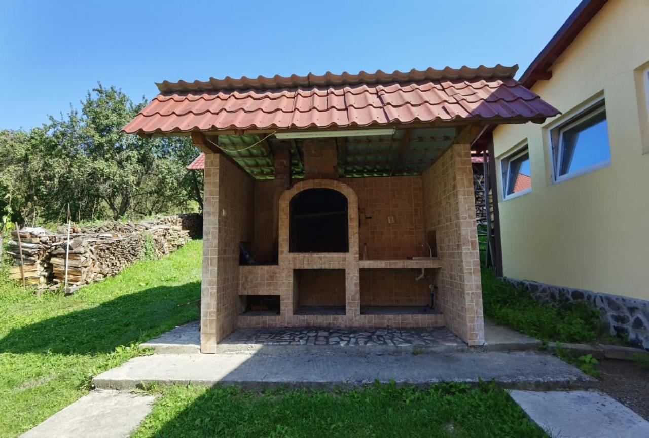 Casa Dobrin Hotell Arefu Eksteriør bilde