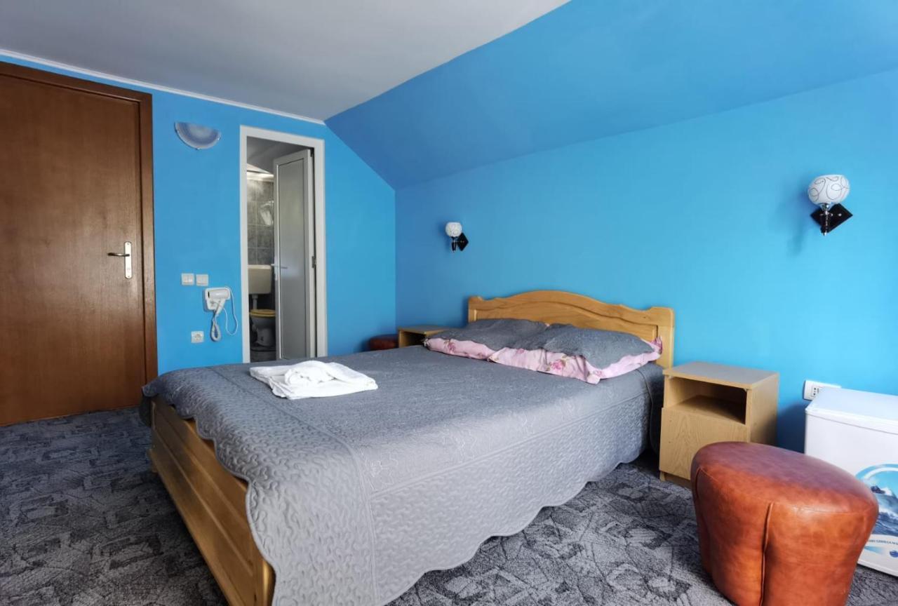 Casa Dobrin Hotell Arefu Eksteriør bilde