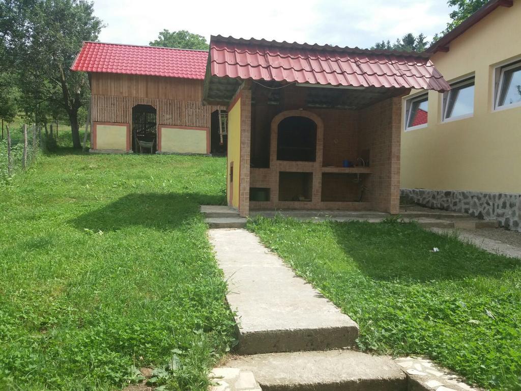 Casa Dobrin Hotell Arefu Eksteriør bilde