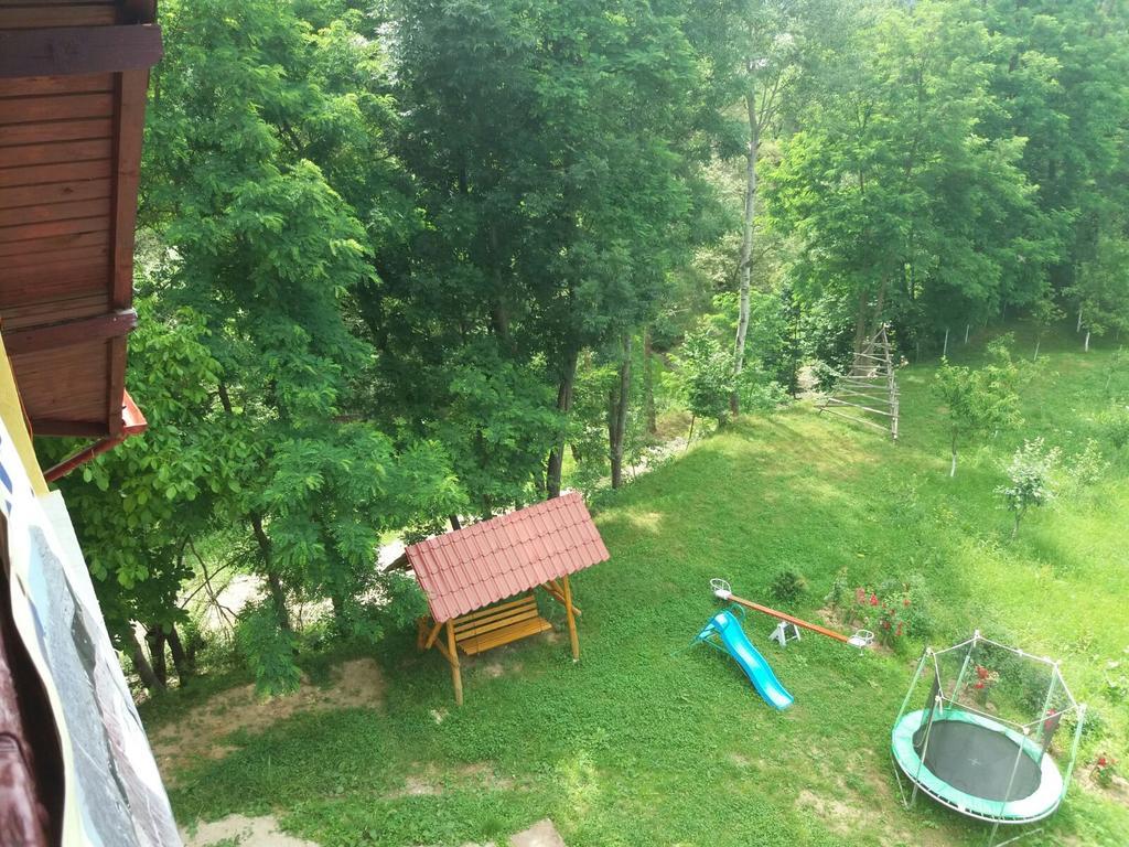 Casa Dobrin Hotell Arefu Eksteriør bilde